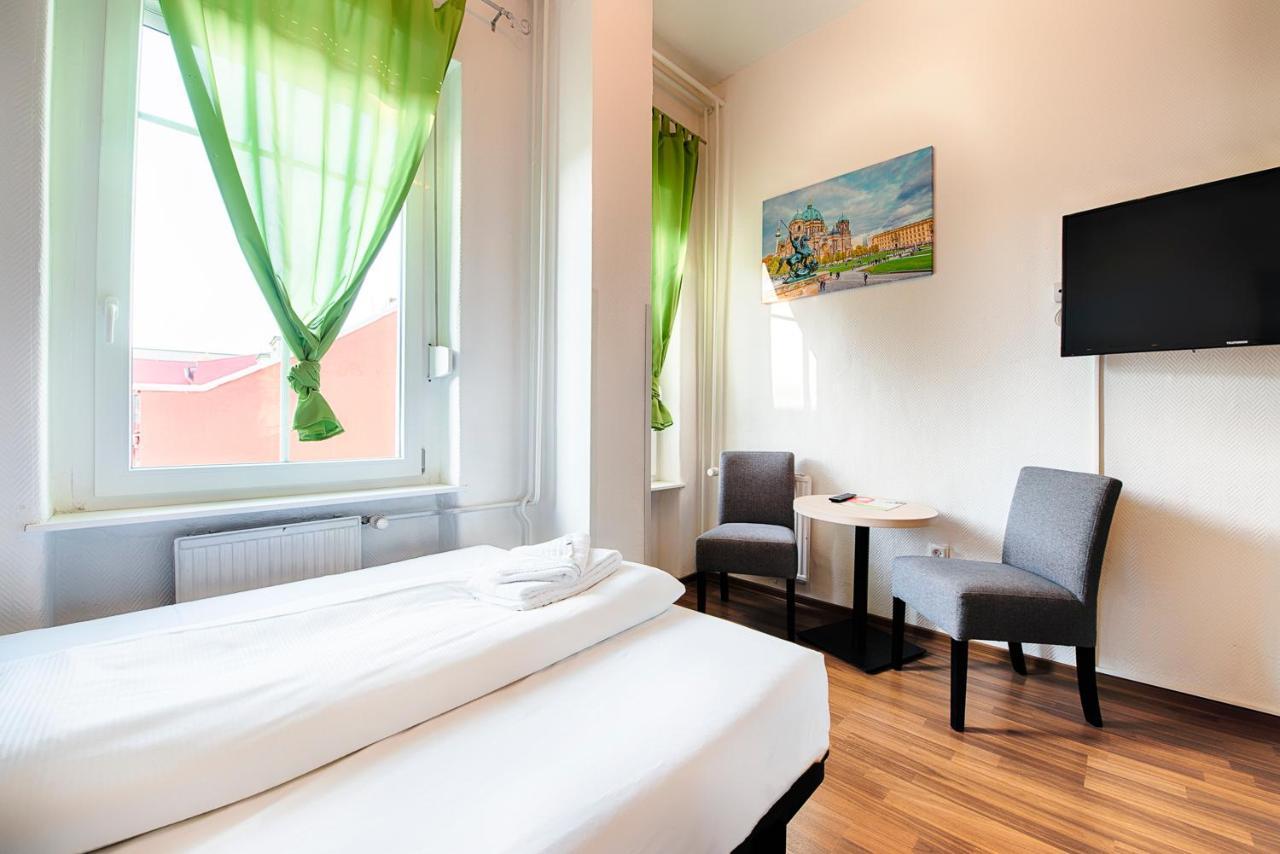 Hotel B1 Berlin Exterior foto